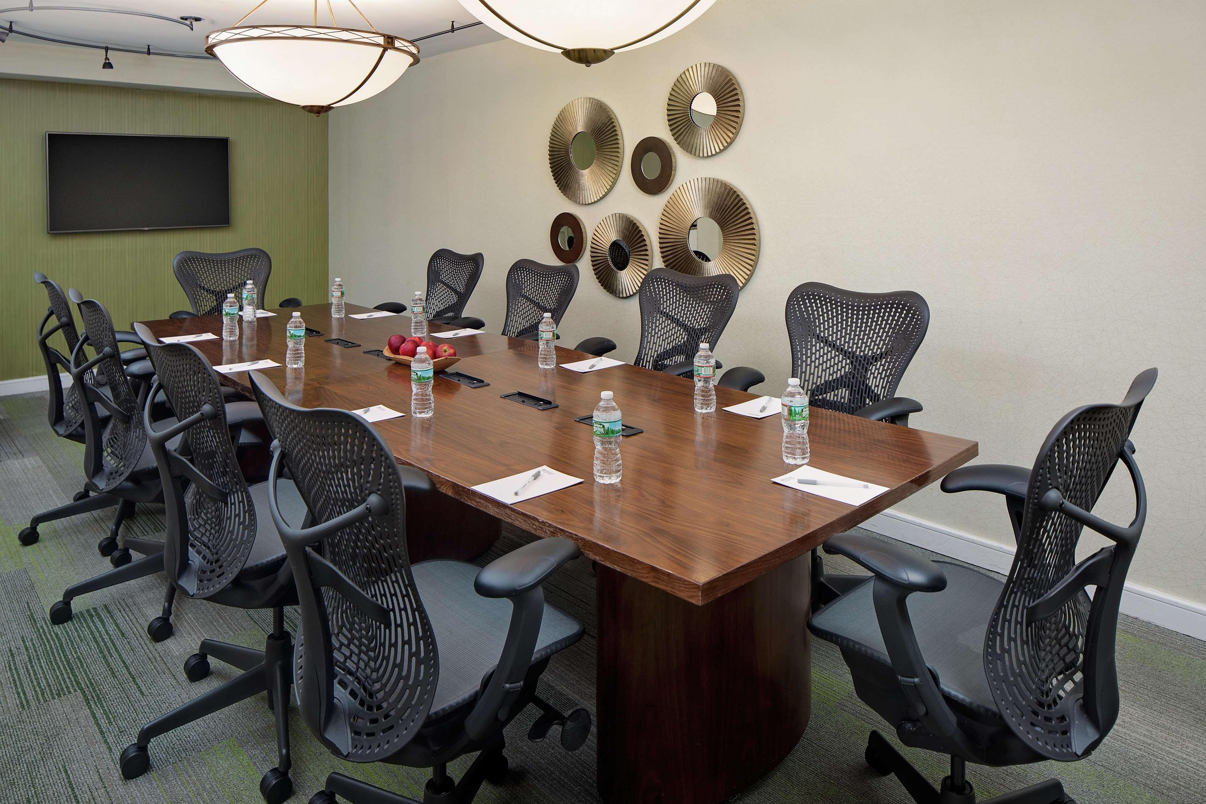 Hilton Garden Inn Boston-Burlington Bagian luar foto