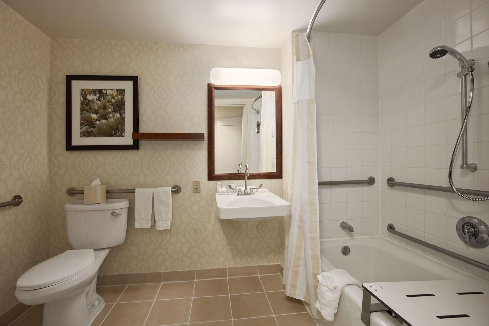 Hilton Garden Inn Boston-Burlington Bagian luar foto