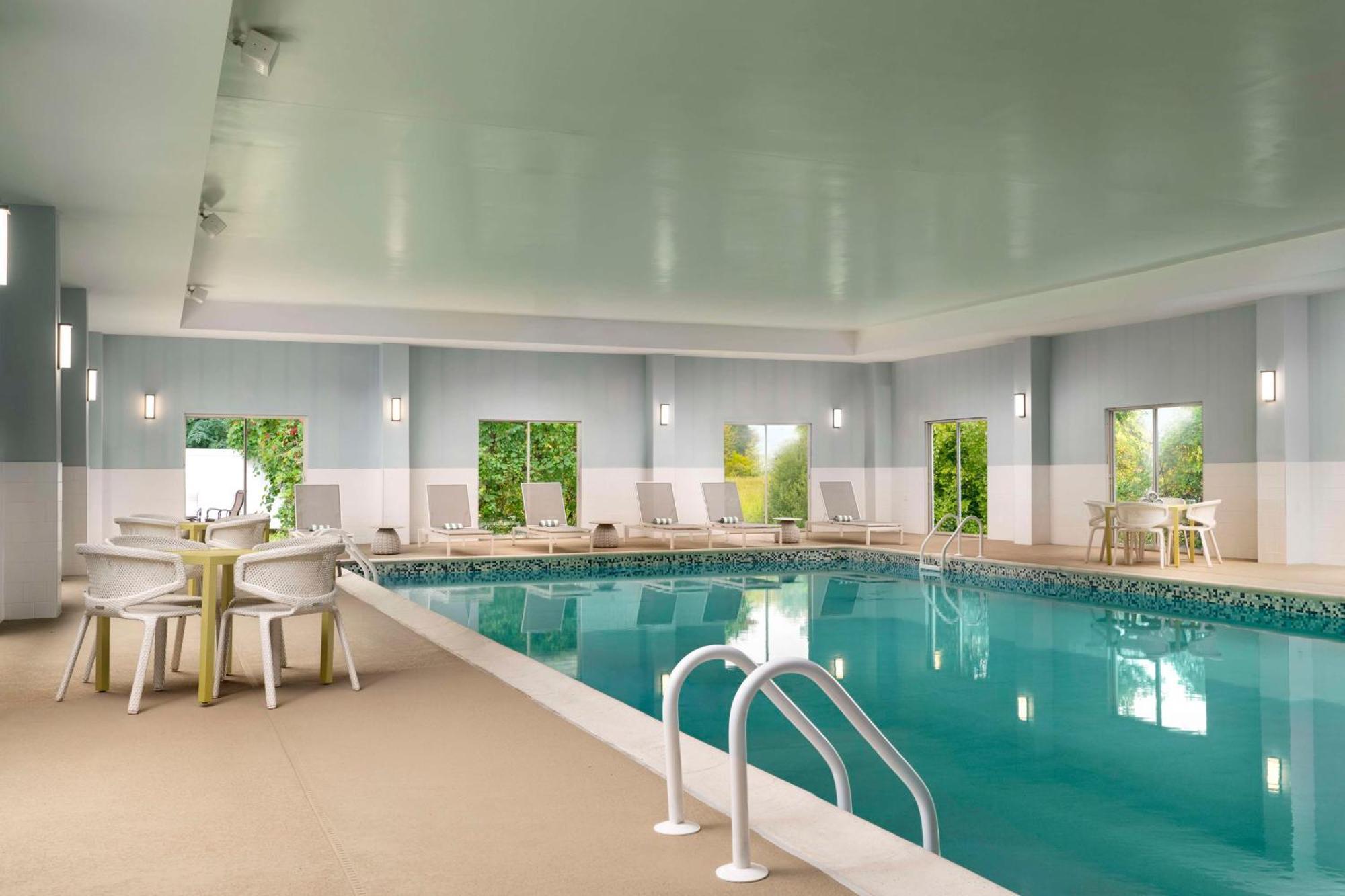 Hilton Garden Inn Boston-Burlington Bagian luar foto