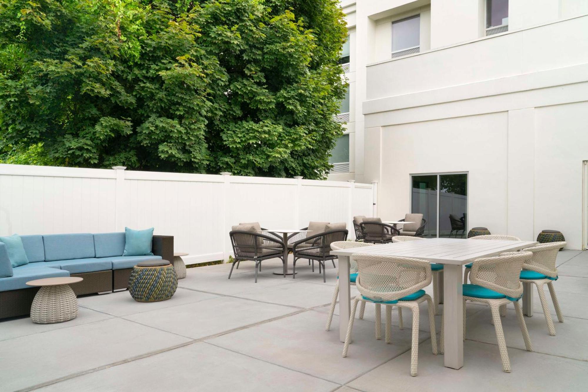 Hilton Garden Inn Boston-Burlington Bagian luar foto